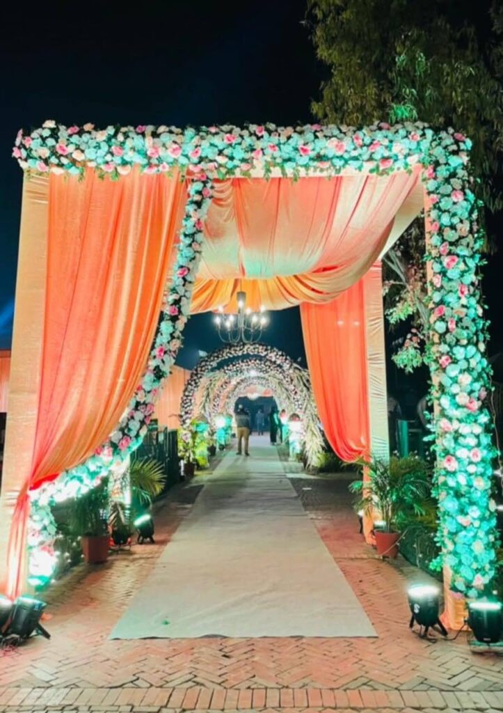 Tent & Flower decor