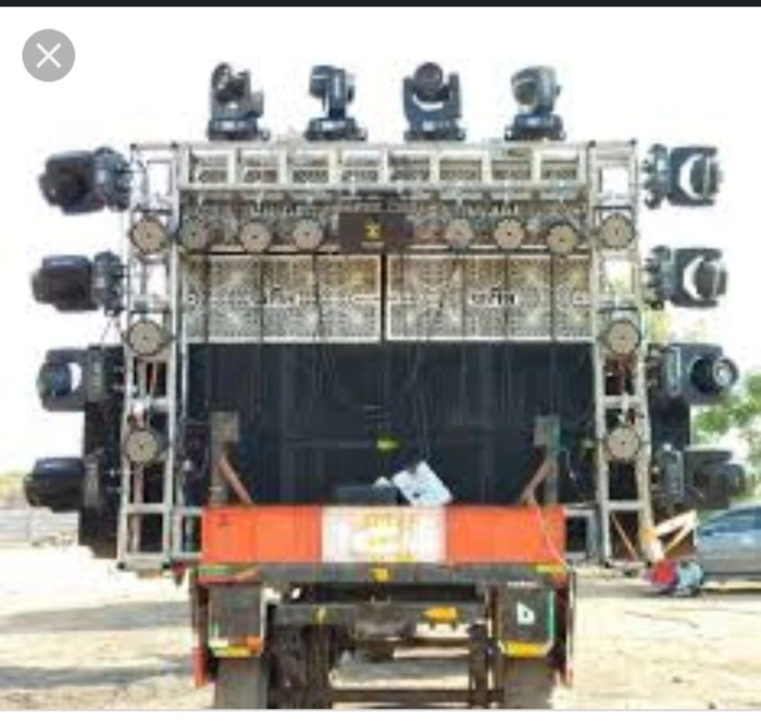 Road Dj setup