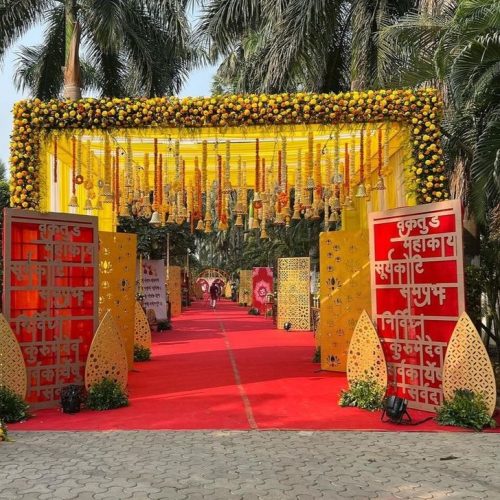 Tent & Flower decor