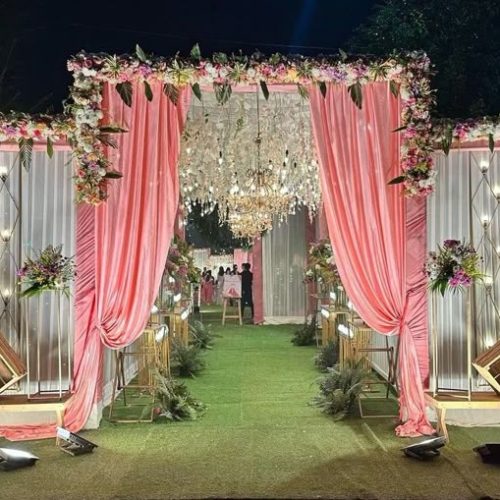 Tent & Flower decor